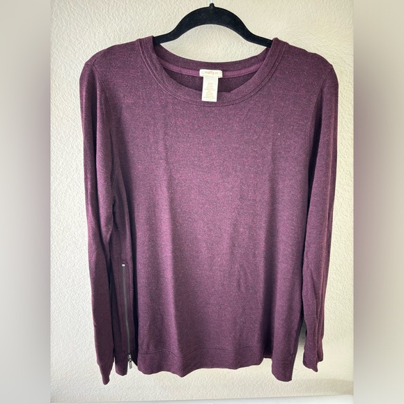 Tops - Medium Dark Maroon long sleeve t shirt
